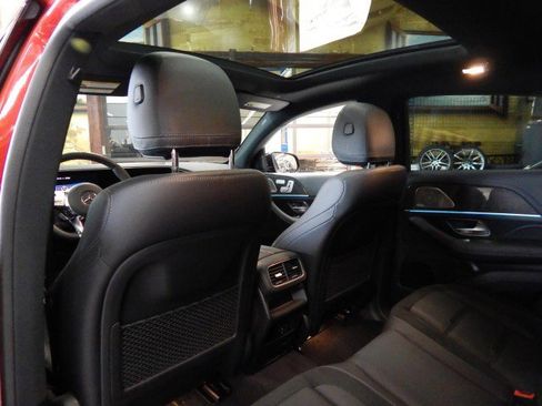 Used 2023 Mercedes-Benz GLE 53 AMG 4MATIC Coupe image 37