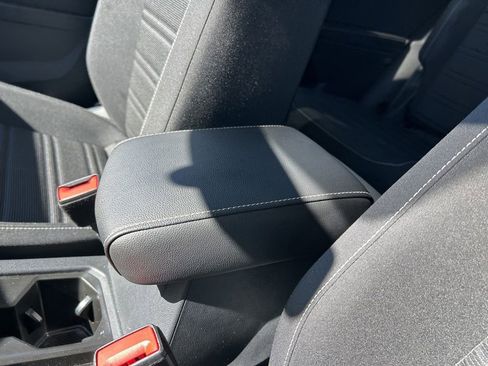 Certified 2022 Volkswagen Tiguan S image 29