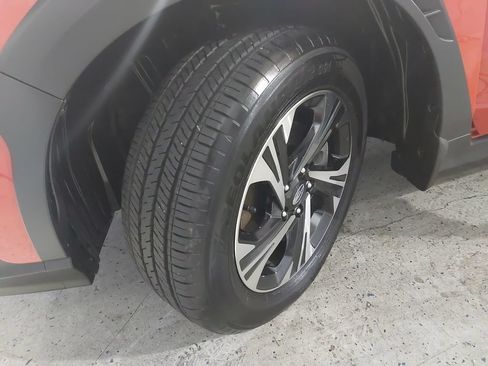 Used 2024 Subaru Crosstrek 2.0i Premium AWD/4WD image 34