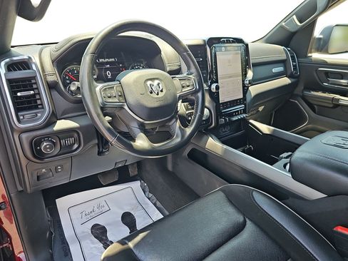 Used 2024 RAM 1500 Laramie AWD/4WD image 13