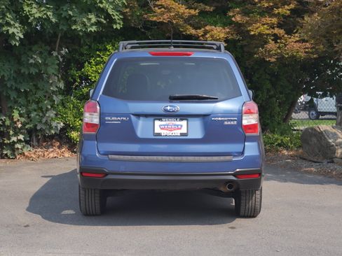 Used 2015 Subaru Forester 2.5i Premium w/ All-Weather Package AWD/4WD image 21
