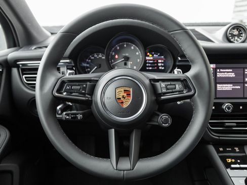 New 2026 Porsche Macan S image 13
