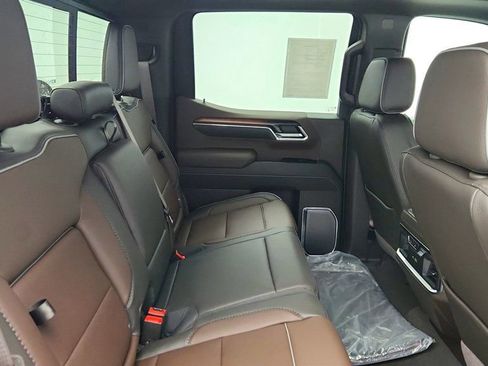 Used 2026 GMC Sierra 1500 Denali w/ Denali Reserve Package image 24