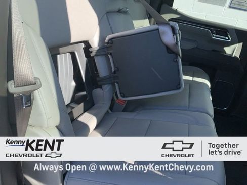 Certified 2025 Chevrolet Silverado 1500 LTZ w/ LTZ Premium Package image 20