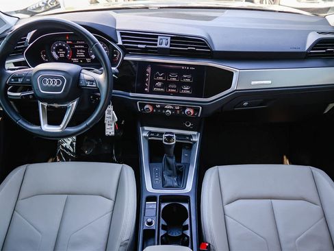 Used 2022 Audi Q3 2.0T Premium w/ Convenience Package image 12
