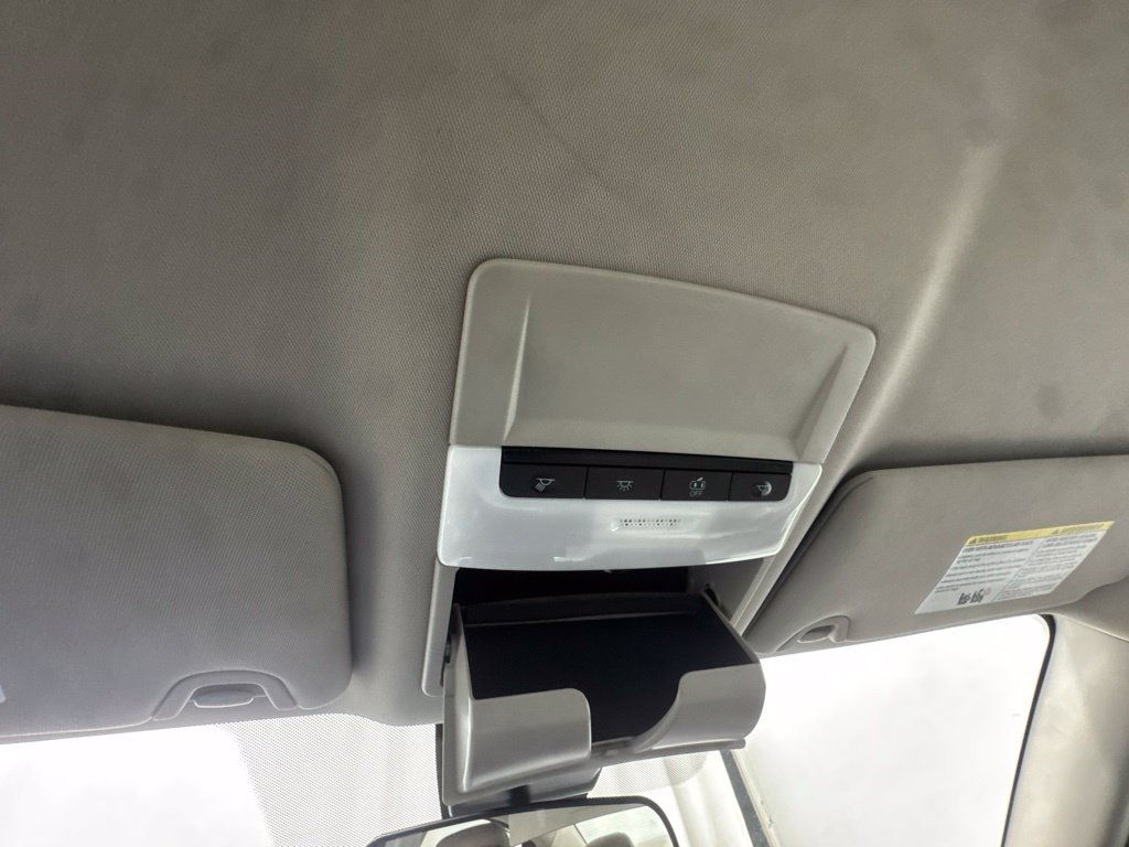 Used 2025 Nissan Altima 2.5 SV FWD image 30