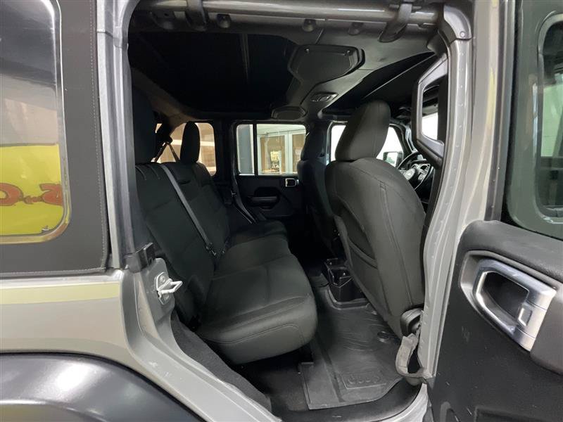 Used 2019 Jeep Wrangler Unlimited Sport S AWD/4WD image 25