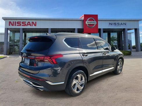 Used 2021 Hyundai Santa Fe SEL w/ Cargo Package image 4