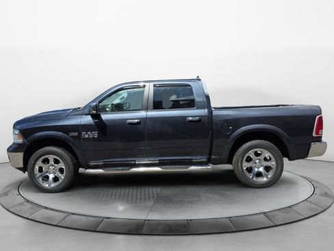 Used 2015 RAM 1500 Laramie w/ Convenience Group AWD/4WD image 2