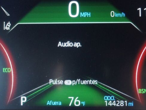 Used 2023 Toyota RAV4 XLE Premium FWD image 4