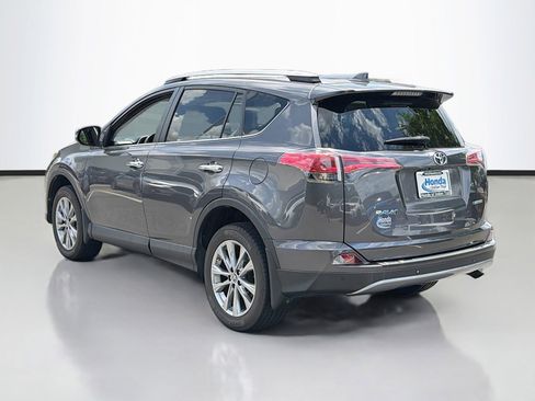 Used 2017 Toyota RAV4 Limited FWD image 7