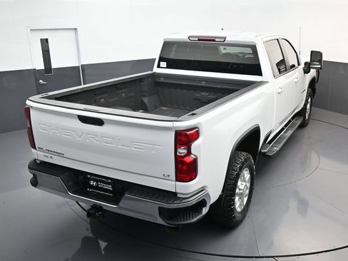 Used 2023 Chevrolet Silverado 2500 LT w/ Convenience Package AWD/4WD image 16
