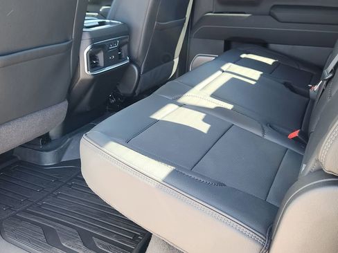 New 2026 GMC Sierra 3500 Denali w/ Denali Reserve Package image 9