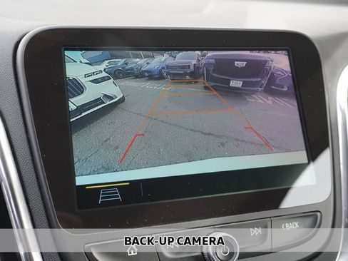 Used 2019 Chevrolet Equinox Premier image 4