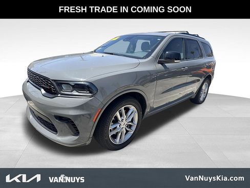 Used 2024 Dodge Durango GT RWD image 9
