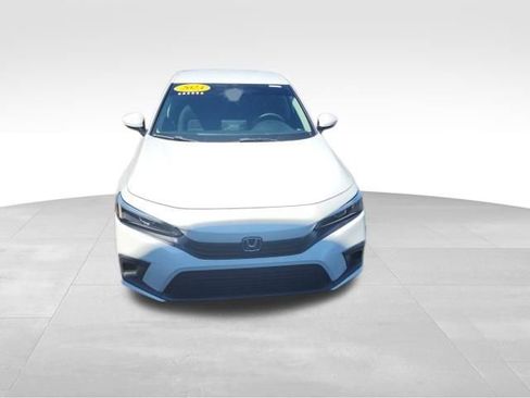 Used 2023 Honda Civic LX image 3