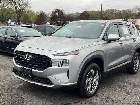 Used 2023 Hyundai Santa Fe SE AWD/4WD image 3