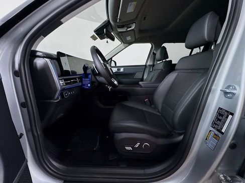 New 2026 Hyundai Santa Fe Limited FWD image 40