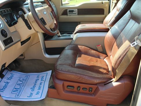 Used 2013 Ford F150 King Ranch w/ King Ranch Luxury Pkg image 19