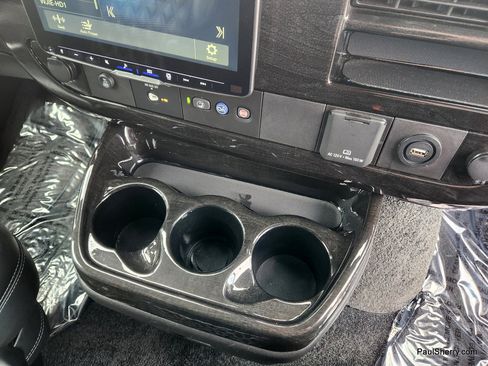 Used 2023 Chevrolet Express 2500 image 54