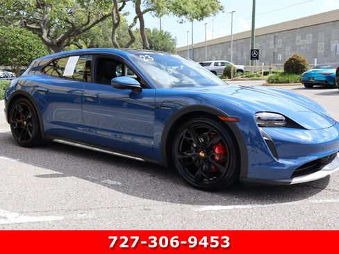 Used 2023 Porsche Taycan 4S w/ Premium Package AWD/4WD image 12