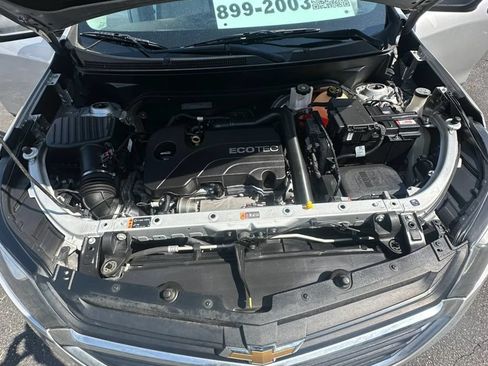 Used 2018 Chevrolet Equinox LS FWD image 19