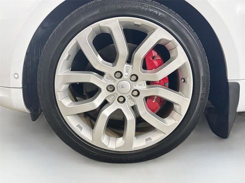 Used 2018 Land Rover Range Rover Sport Supercharged AWD/4WD image 31