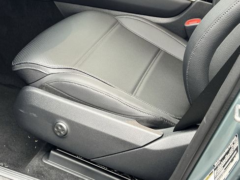 New 2026 Mercedes-Benz GLC 300 4MATIC image 12