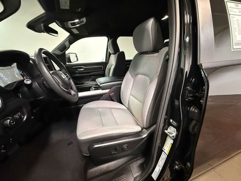 Used 2025 RAM 1500 Big Horn image 12