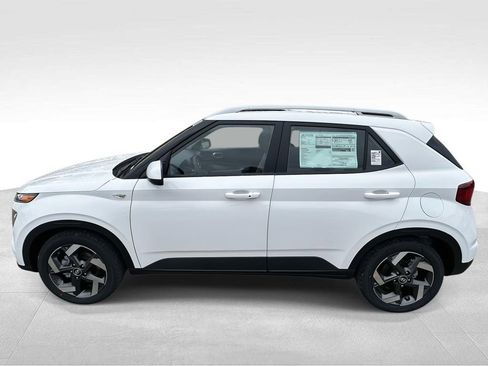 New 2026 Hyundai Venue SEL image 5