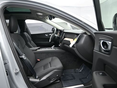 New 2026 Volvo XC60 T8 Plus w/ Protection Package Premier image 27