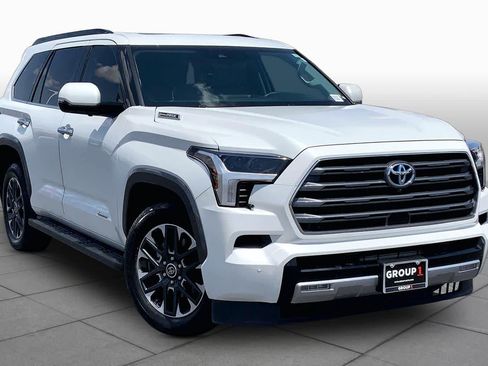 Used 2023 Toyota Sequoia Limited AWD/4WD image 3