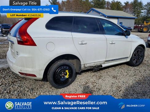 Used 2016 Volvo XC60 T5 Premier w/ Proximity Package image 4