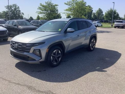 Certified 2025 Hyundai Tucson SEL FWD image 1