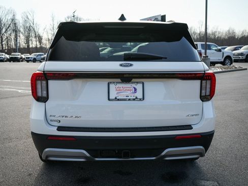 New 2026 Ford Explorer Platinum w/ LUX Leather Package image 15