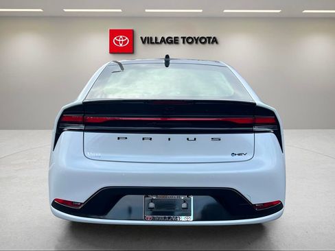 New 2026 Toyota Prius image 4