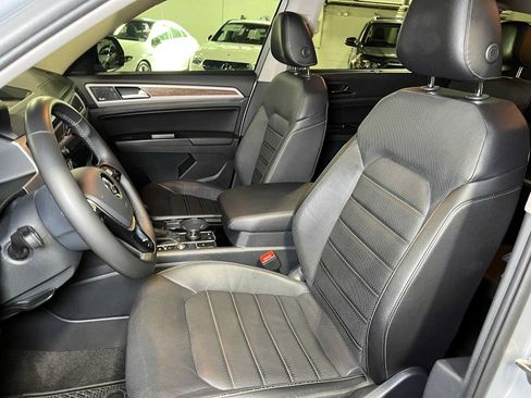 Used 2019 Volkswagen Atlas SEL Premium AWD/4WD image 25