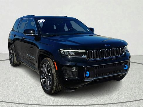 Used 2024 Jeep Grand Cherokee Overland w/ Advanced Protech Group III image 1