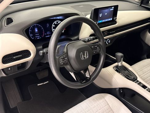 Certified 2024 Honda HR-V LX image 19
