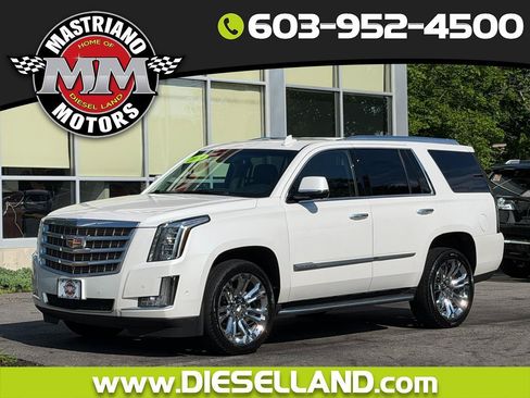 Used 2019 Cadillac Escalade Luxury w/ LPO, Radiant Package AWD/4WD image 1