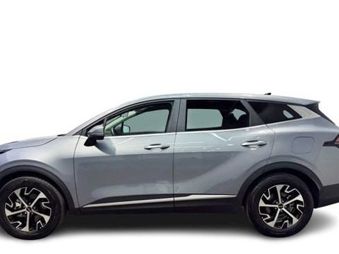Used 2024 Kia Sportage EX FWD image 1