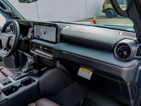 Used 2026 Toyota Land Cruiser w/ Premium Package image 18