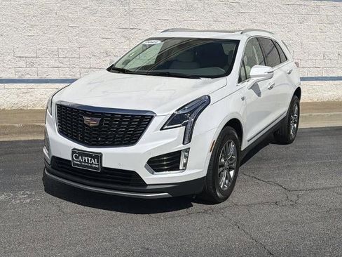 Used 2021 Cadillac XT5 Premium Luxury FWD image 3