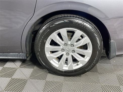 Used 2018 Honda Odyssey LX image 31