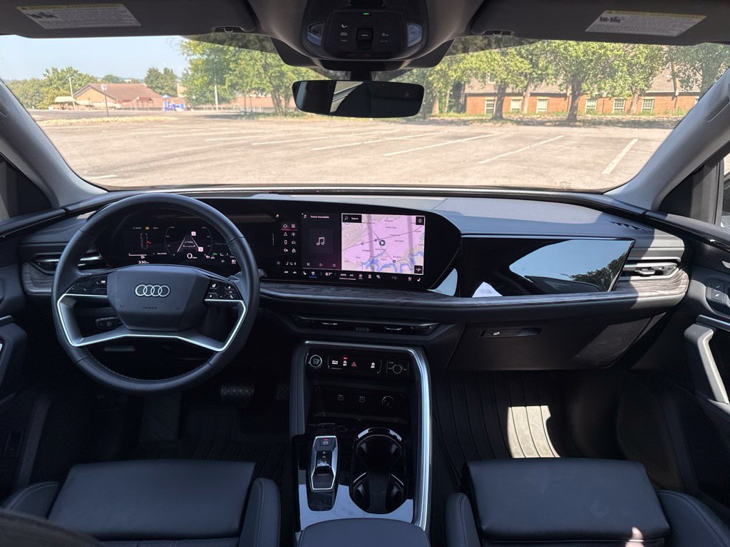 Used 2025 Audi Q5 Premium AWD/4WD image 16