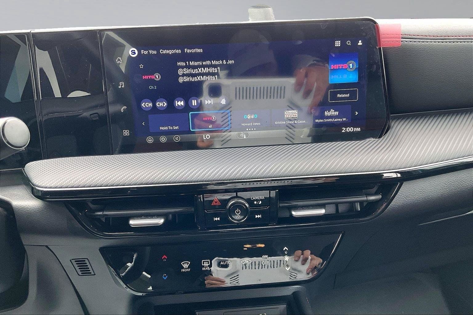 Certified 2026 Nissan Kicks SR FWD image 7