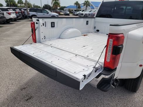 New 2026 Ford F350 King Ranch w/ Chrome Package AWD/4WD image 11