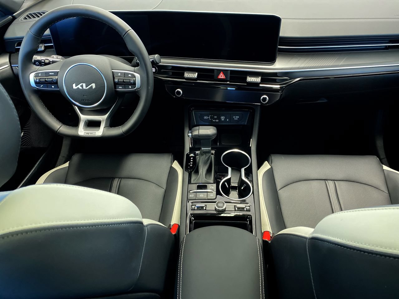 New 2026 Kia K5 GT-Line FWD image 33