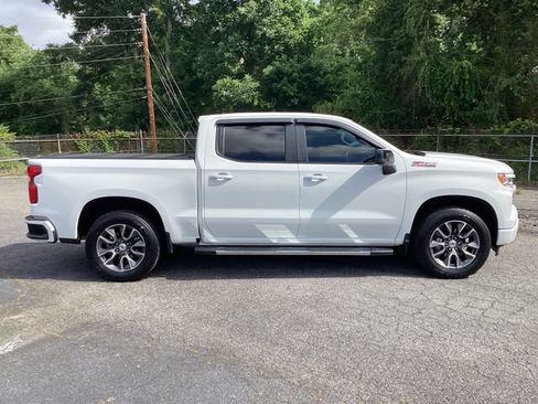 Used 2023 Chevrolet Silverado 1500 RST AWD/4WD image 7