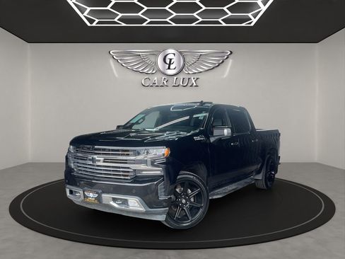 Used 2019 Chevrolet Silverado 1500 High Country w/ Technology Package image 2